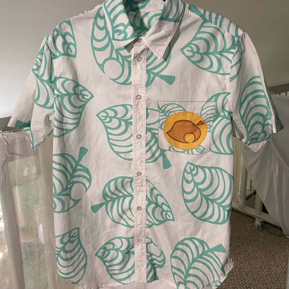 Animal Crossing TOM NOOK Short Sleeve Aloha Shirt